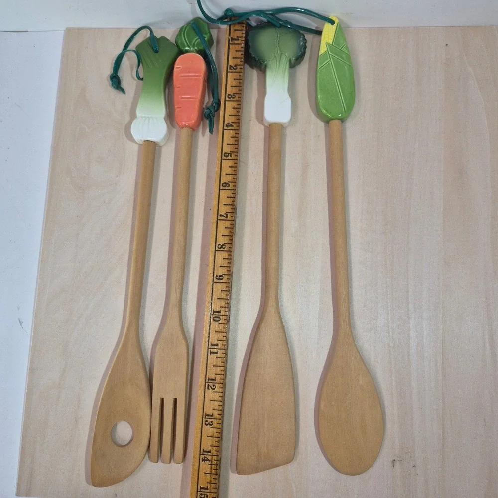 Set‎ of 4 Wooden Kitchen Utensils with Ceramic Vegetable Handles